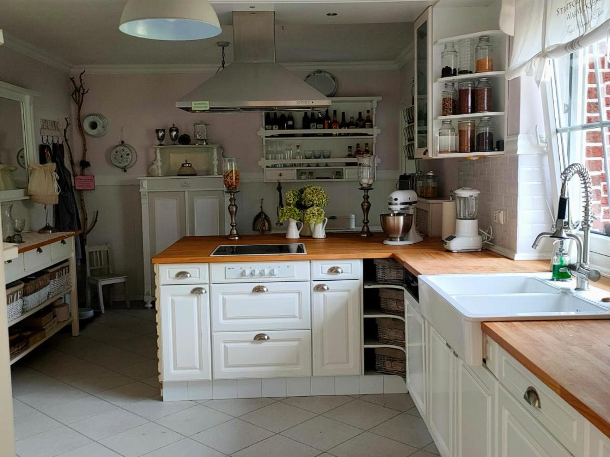 Luana'S White Cottage Surwold Ngoại thất bức ảnh